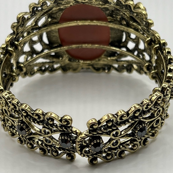 Vintage Victorian Florenza Cameo Bracelet 🌹 - Picture 5 of 5